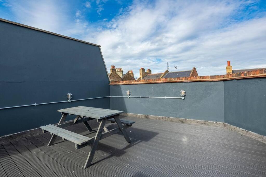 Spacious Home On Chapel Market London Kültér fotó