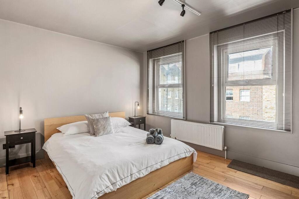 Spacious Home On Chapel Market London Kültér fotó